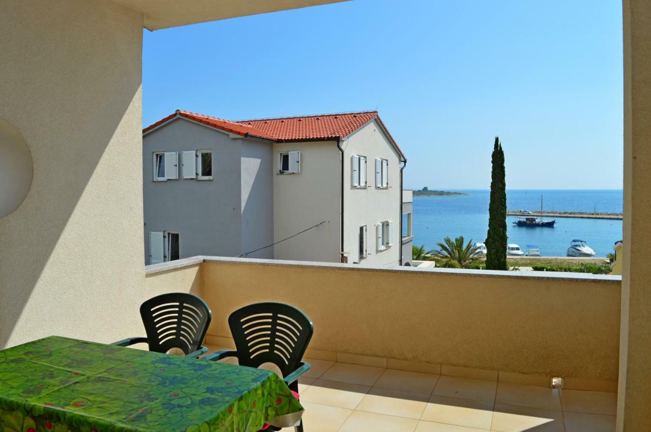 Apartmani Macak II Novaglia Esterno foto