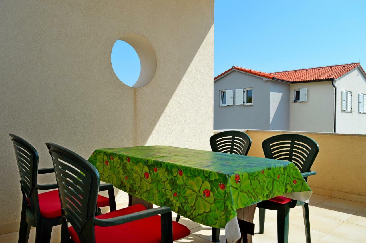 Apartmani Macak II Novaglia Esterno foto
