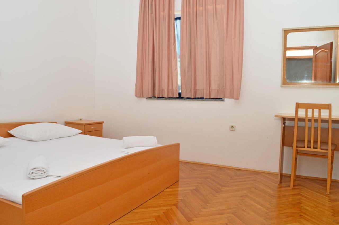 Apartmani Macak II Novaglia Esterno foto